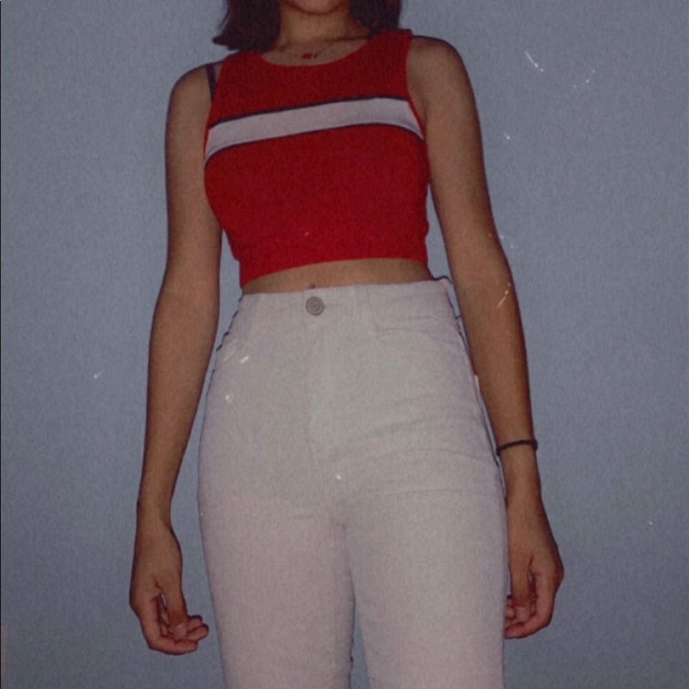 Cropped top